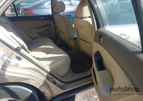 2004 Honda Accord 2.4 Lx z USA, uszkodzony, nr VIN 1HGCM56434A157418